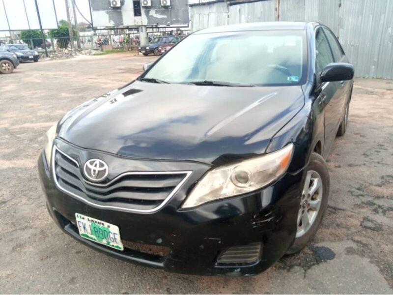 Toyota Camry 2010 Model (Muscle black)